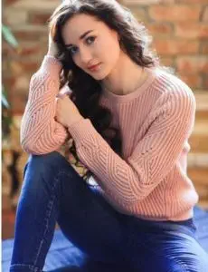 Elite escort service in Nichlaul for home and hotel visits